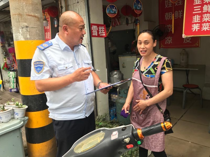公交集團(tuán)海通公交公司開(kāi)展創(chuàng)文聯(lián)動(dòng)共建活動(dòng)
